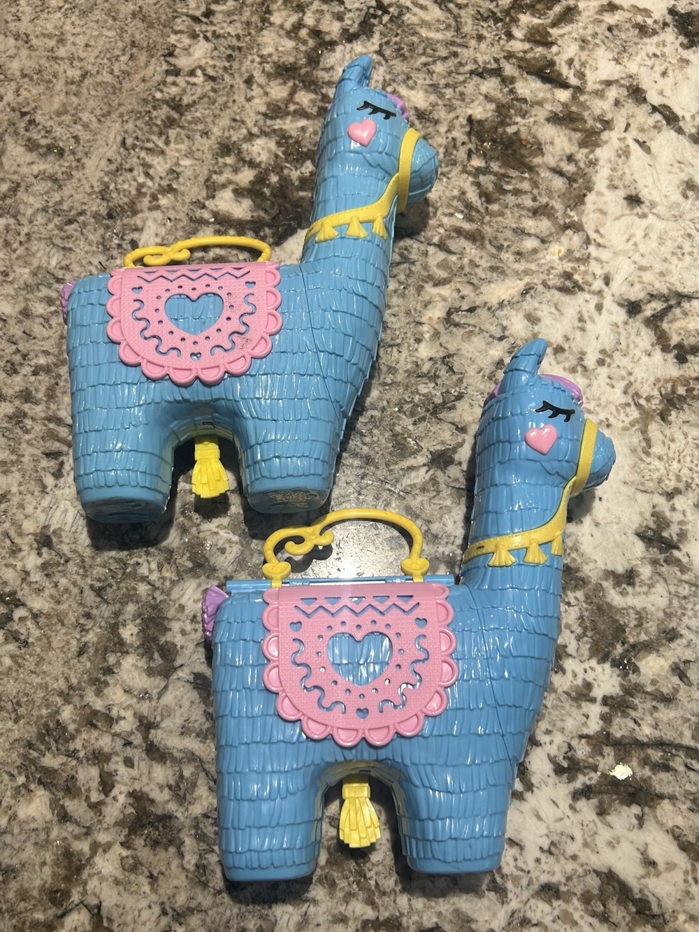 Polly Pocket Llama Box in Pyjama Party Theme - accessories not included *